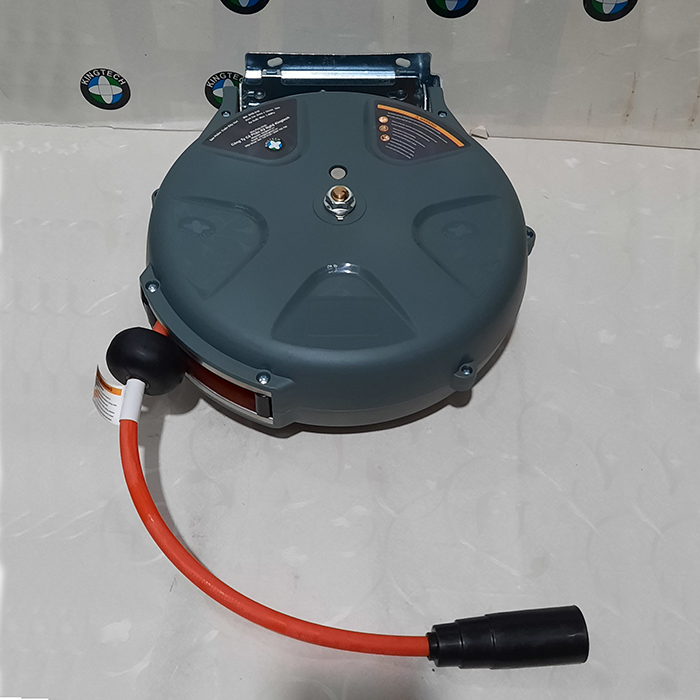 Cuộc dây hơi tự rút Kawasami SHS-310